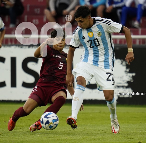 FBL-CONMEBOL-SUB17-ARGENTINA-VENEZUELA