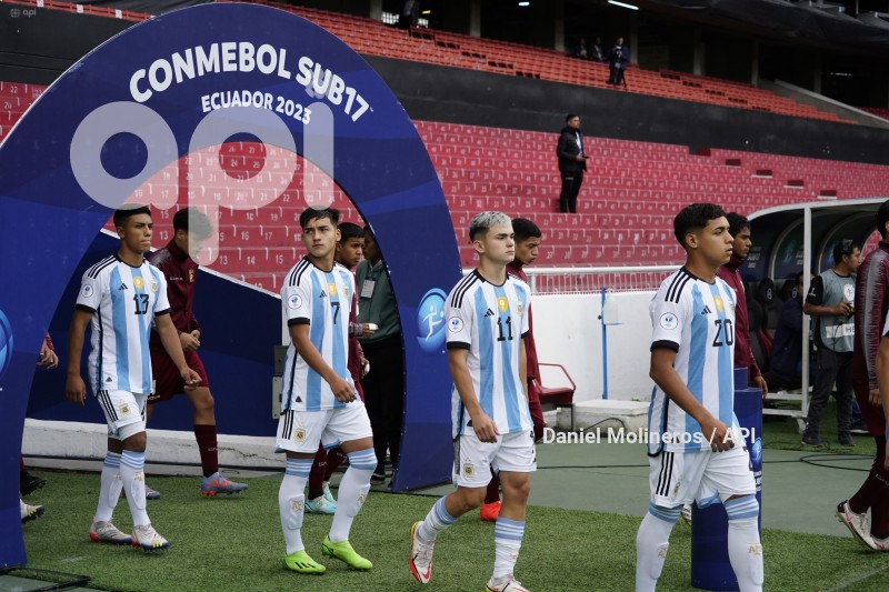 FBL-CONMEBOL-SUB17-ARGENTINA-VENEZUELA