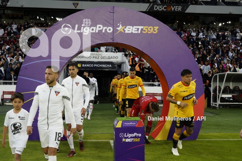 FBL-LIGAPRO-BET593-LIGA-BARCELONA
