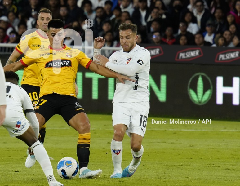 FBL-LIGAPRO-BET593-LIGA-BARCELONA