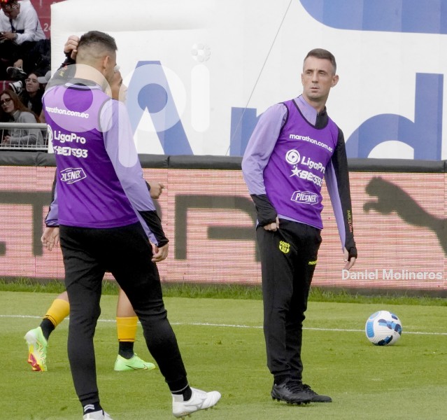 FBL-LIGAPRO-BET593-LIGA-BARCELONA