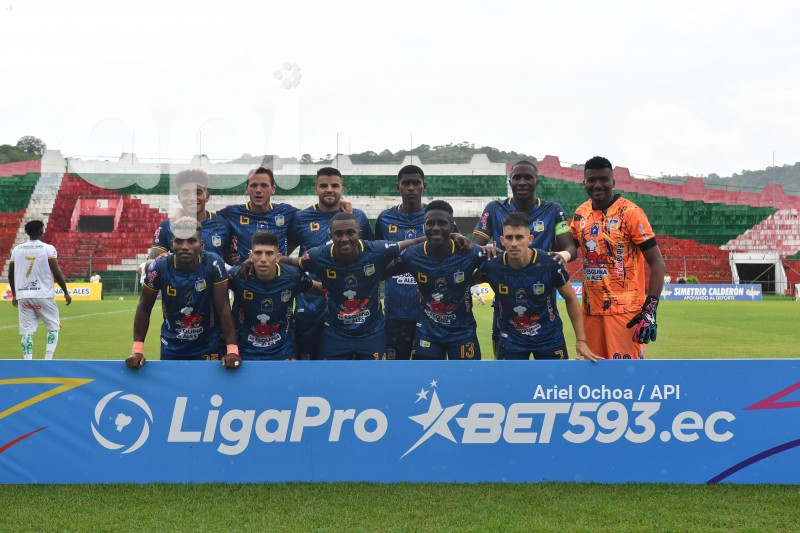 FBL-LIGAPRO-DELFIN-MUSHUC RUNA
