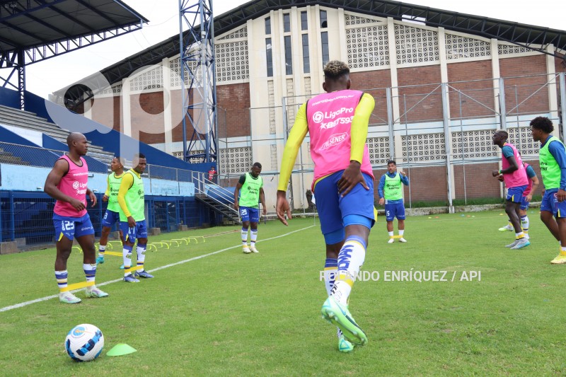 FBL-LIGAPRO-CUMBAYA-GUALACEO