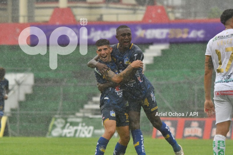 FBL-LIGAPRO-DELFIN-MUSHUC RUNA