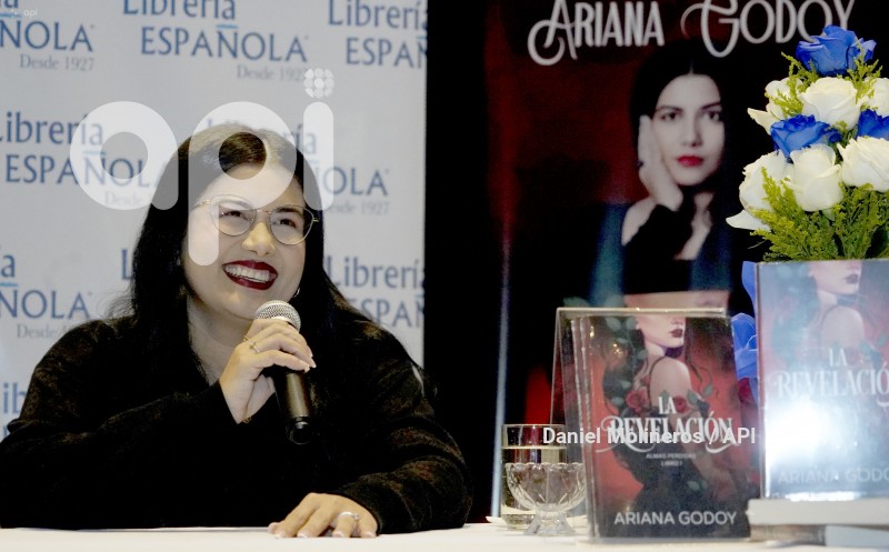 ARIANA-GODOY