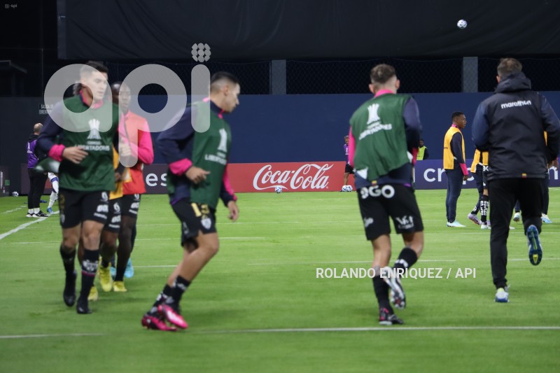 FBL-LIBERTADORES-INDEPENDIENTE-LIVERPOOL