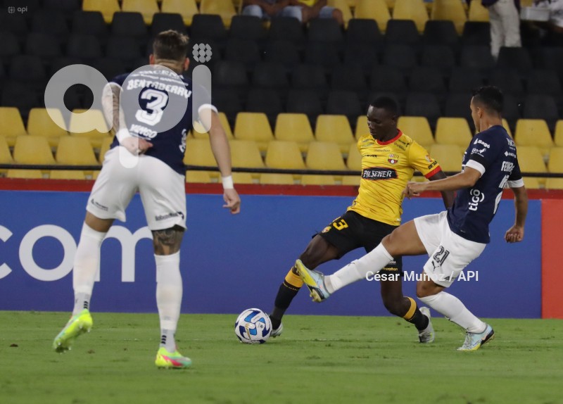FBL-LIB-BARCELONA-BOLIVAR