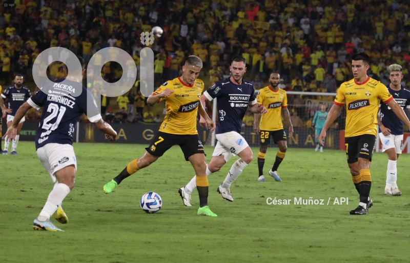 FBL-LIB-BARCELONA-BOLIVAR