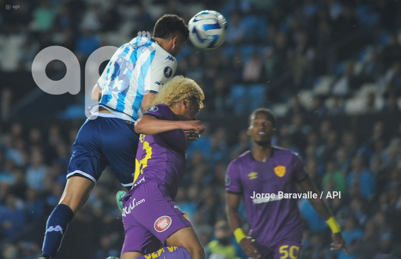 FBL-LIBERTADORES-RACING-AUCAS