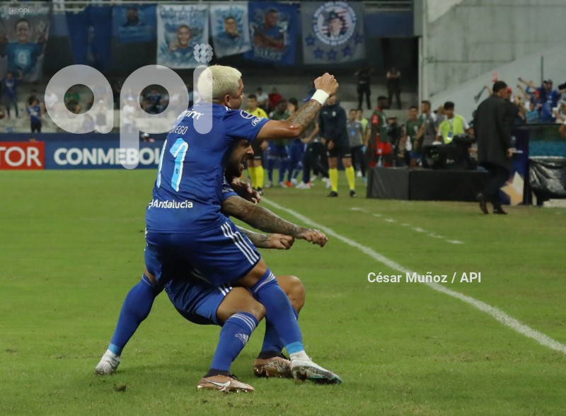 FBL-SUD-EMELEC-HURACAN