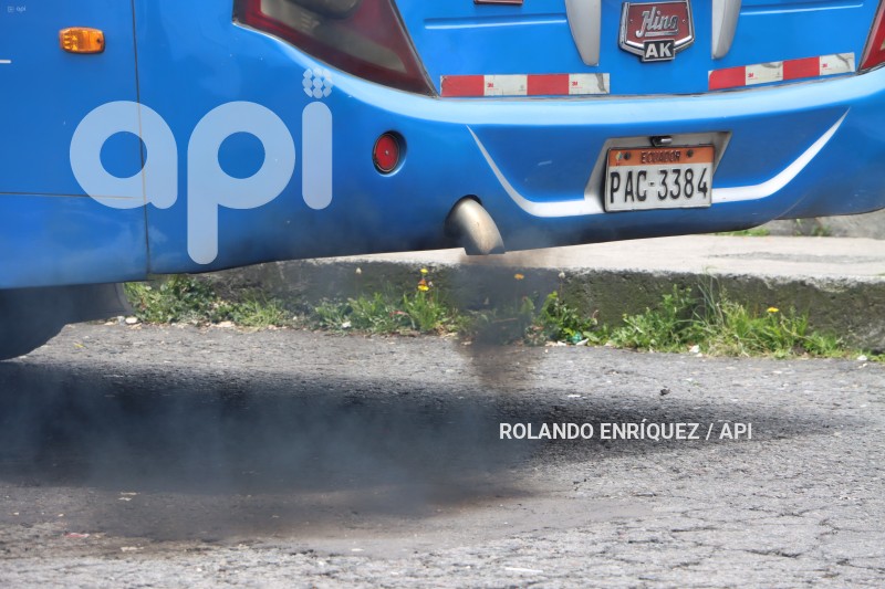 ESMOG-TRANSPORTE-QUITO