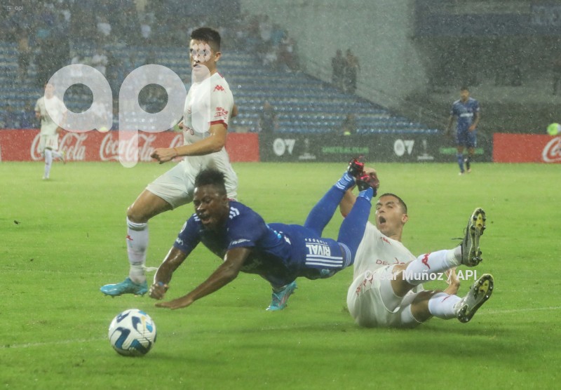 FBL-SUD-EMELEC-HURACAN