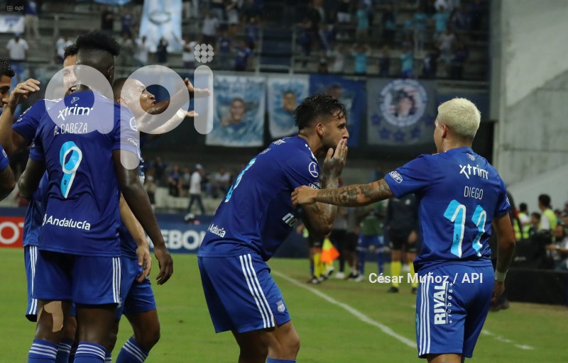 FBL-SUD-EMELEC-HURACAN