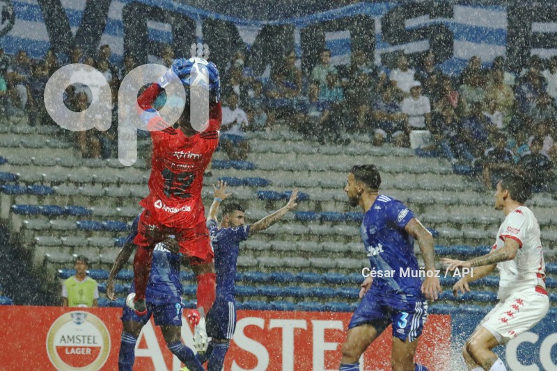 FBL-SUD-EMELEC-HURACAN