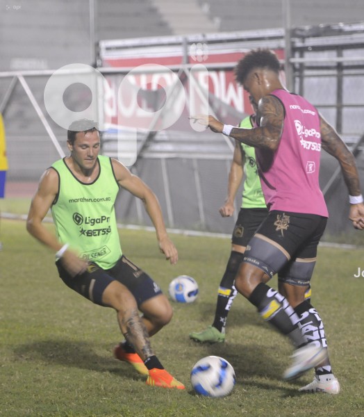 FBL-LIGAPROBET593-GUAYAQUILCITY-DELFIN