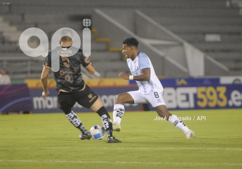 FBL-LIGAPROBET593-GUAYAQUILCITY-DELFIN