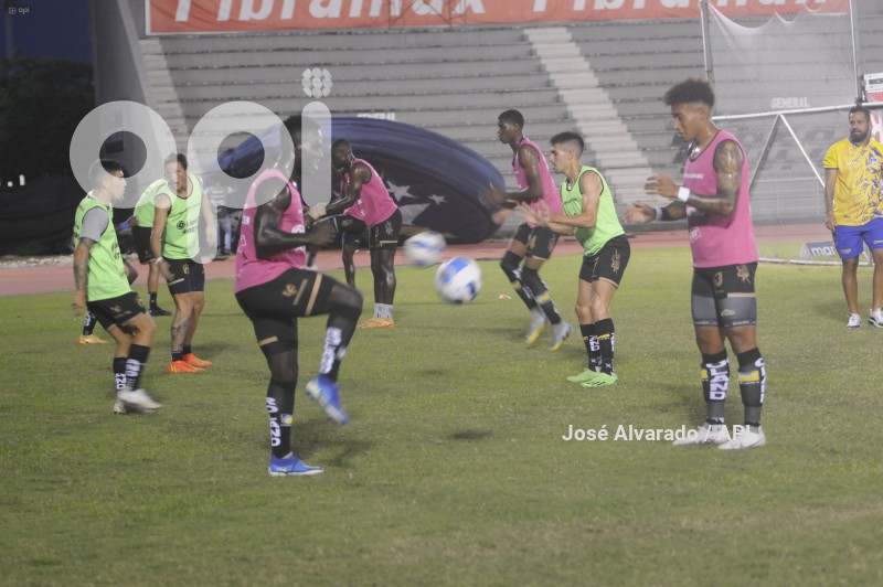 FBL-LIGAPROBET593-GUAYAQUILCITY-DELFIN