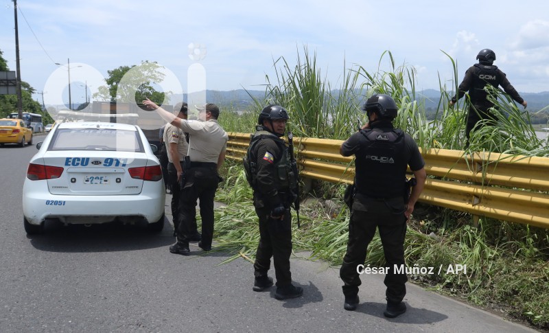 GYE-OPERATIVOS SEGURIDAD ESMERALDAS
