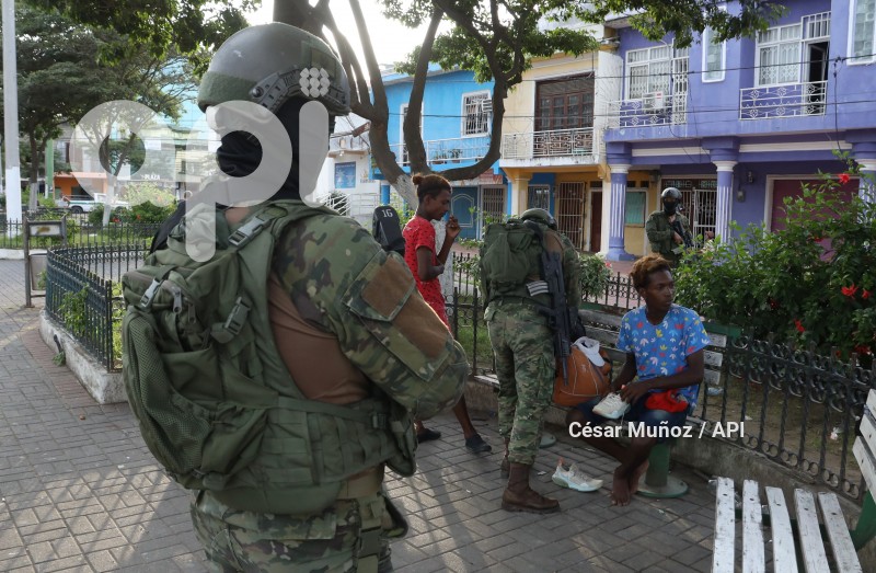 GYE-OPERATIVOS SEGURIDAD ESMERALDAS