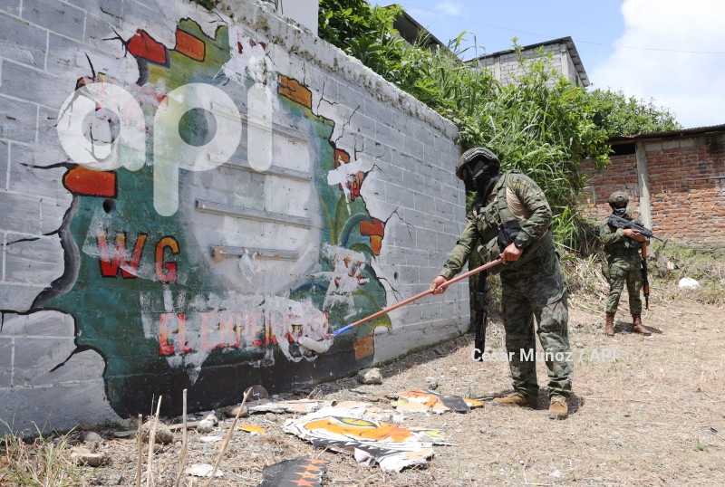 GYE-OPERATIVOS ESMERALDAS