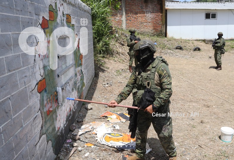GYE-OPERATIVOS ESMERALDAS