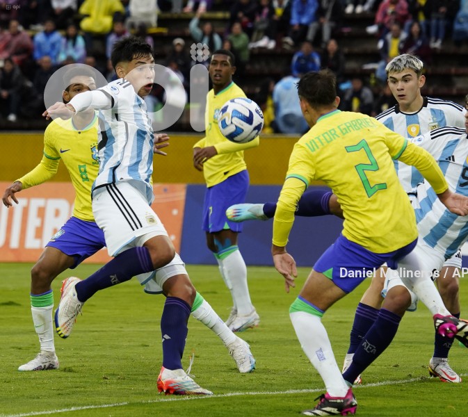 FBL-CONMEBOL-SUB17-BRASIL-ARGENTINA