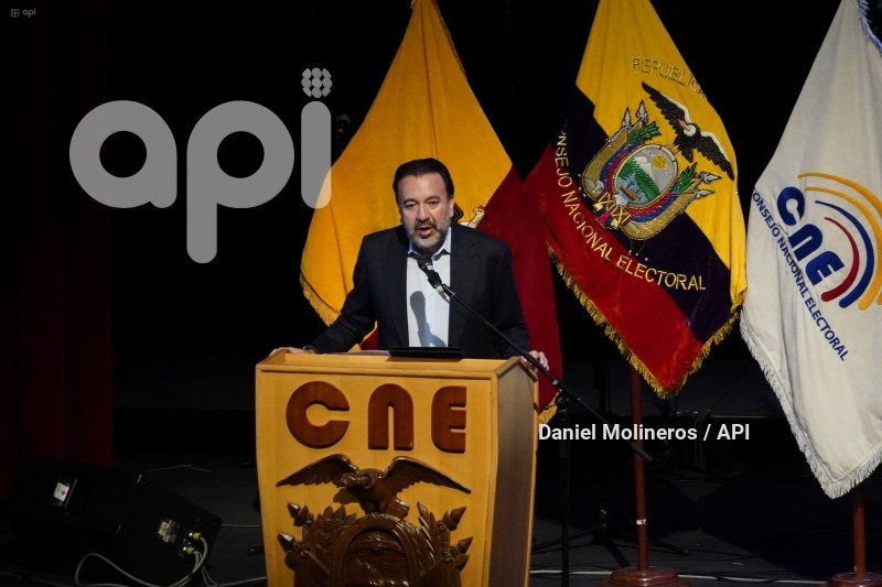 CNE-CREDENCIALES-CPCCS