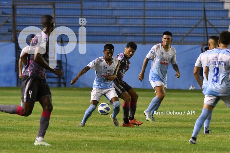 FBL-LIGAPRO-MANTA - CUNIBURO-J07