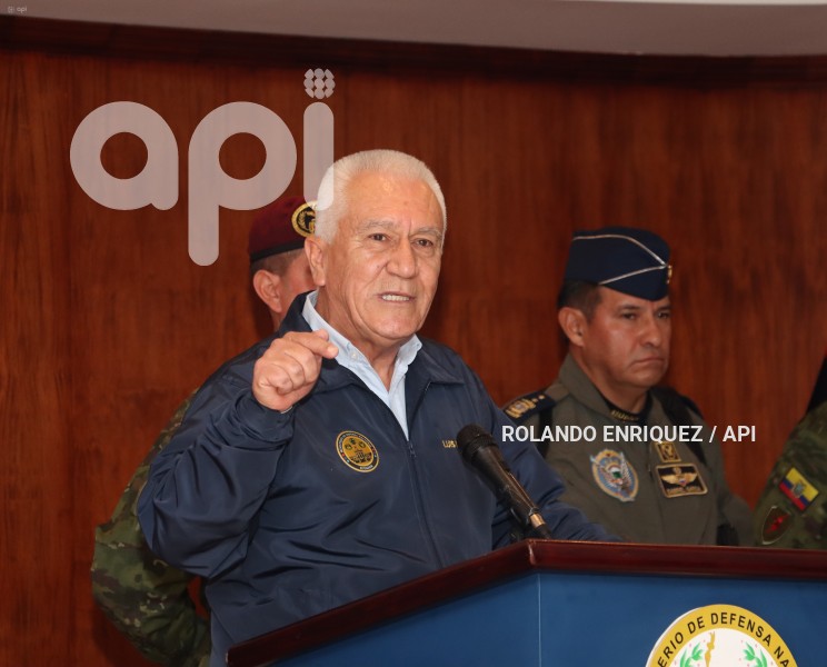RUEDA-PRENSA-DEFENSA-TERRORISMO