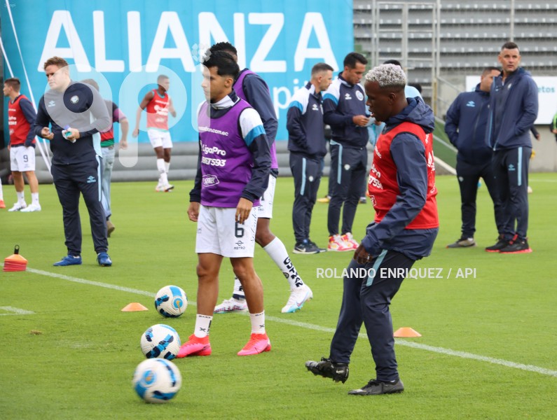 FBL-LIGAPRO-AUCAS-GUAYAQUIL-CITY