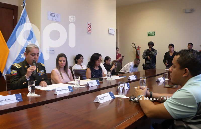GYE-DISCULPAS PUBLICAS