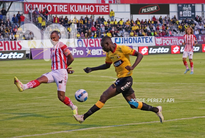 FBL-LIGAPRO-BET593-TECNICO-BARCELONA