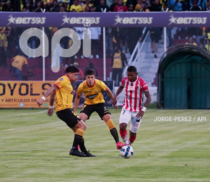 FBL-LIGAPRO-BET593-TECNICO-BARCELONA