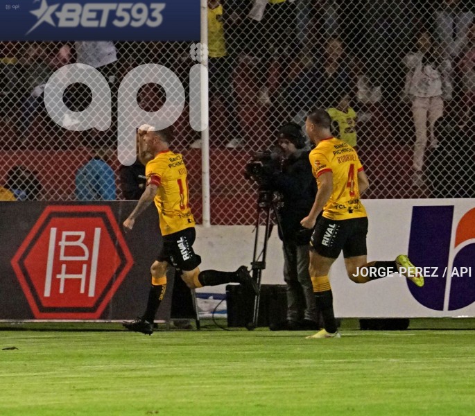 FBL-LIGAPRO-BET593-TECNICO-BARCELONA