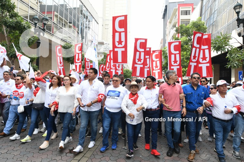 GYE-DIA TRABAJADOR