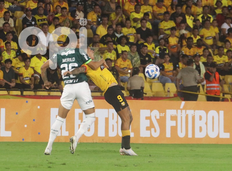 FBL-LIB-BARCELONA-PALMEIRAS
