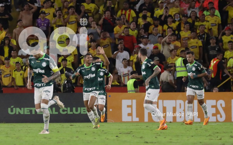 FBL-LIB-BARCELONA-PALMEIRAS
