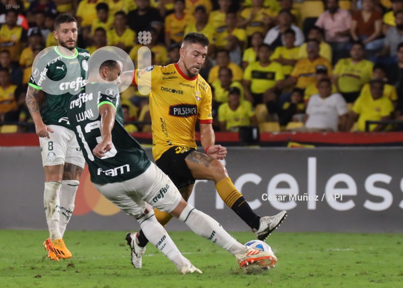 FBL-LIB-BARCELONA-PALMEIRAS
