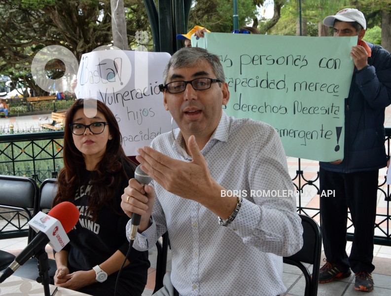 CUENCA-PLANTON DERECHOS PERSONAS CON DISCAPACIDAD