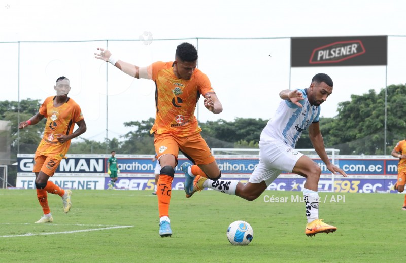 FBL-LIGAPRO-GUAYAQUIL-LIBERTAD