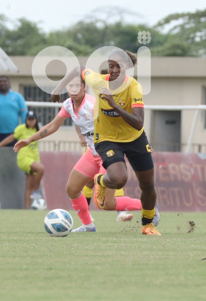 FBL-SUPERLIGA-FEMENINA-BARCELONA-NANAS