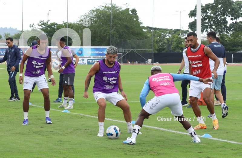 FBL-LIGAPRO-GUAYAQUIL-LIBERTAD
