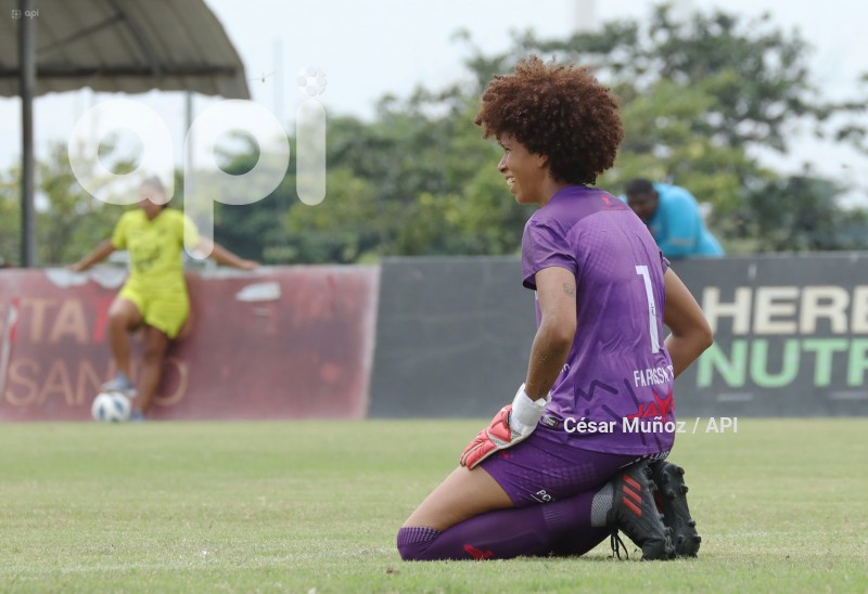 FBL-SUPERLIGA-FEMENINA-BARCELONA-NANAS