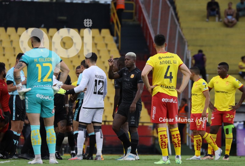 FBL-LIGAPRO-BARCELONA-AUCAS