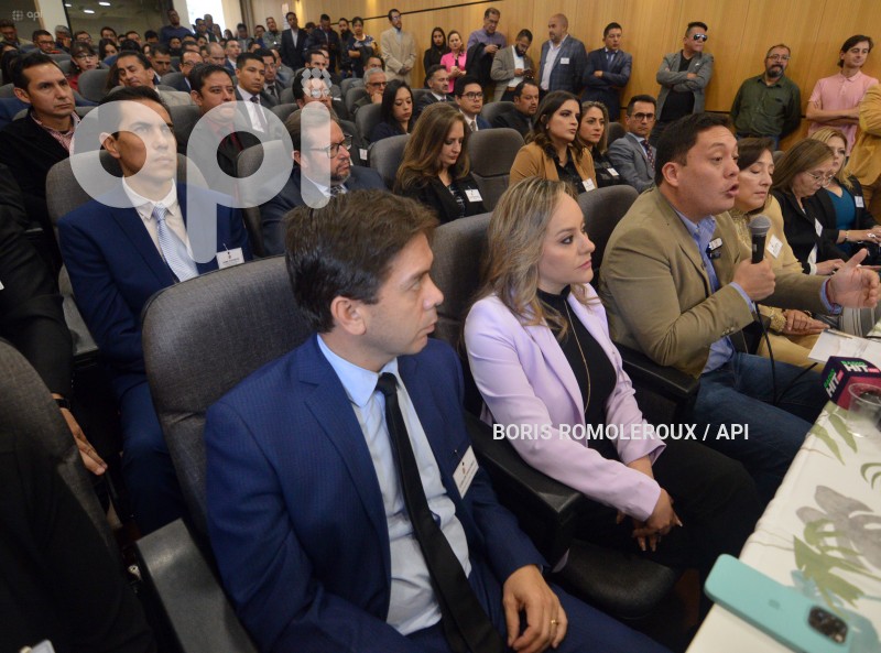 CUENCA-PRESENTACION EQUIPO TRABAJO-ALCALDE ZAMORA