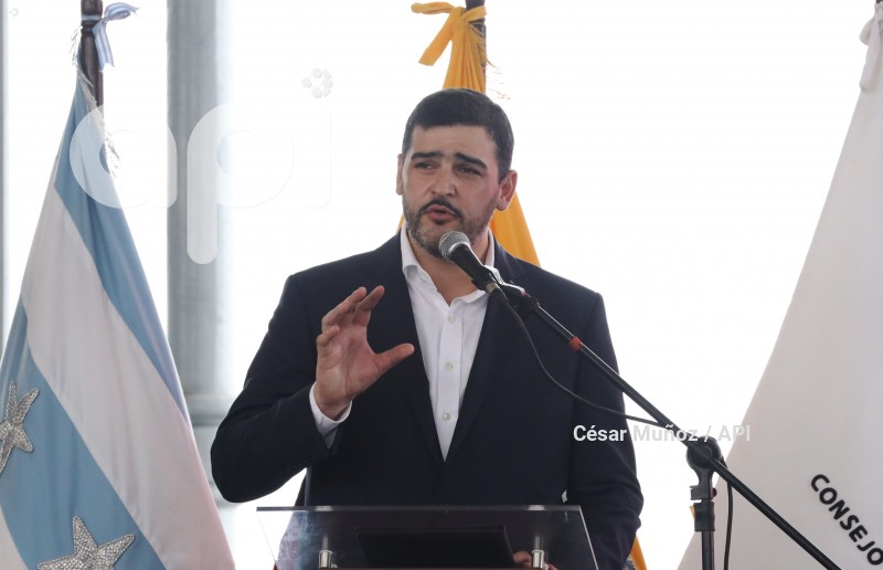 GYE-ENTREGA CREDENCIALES CNE