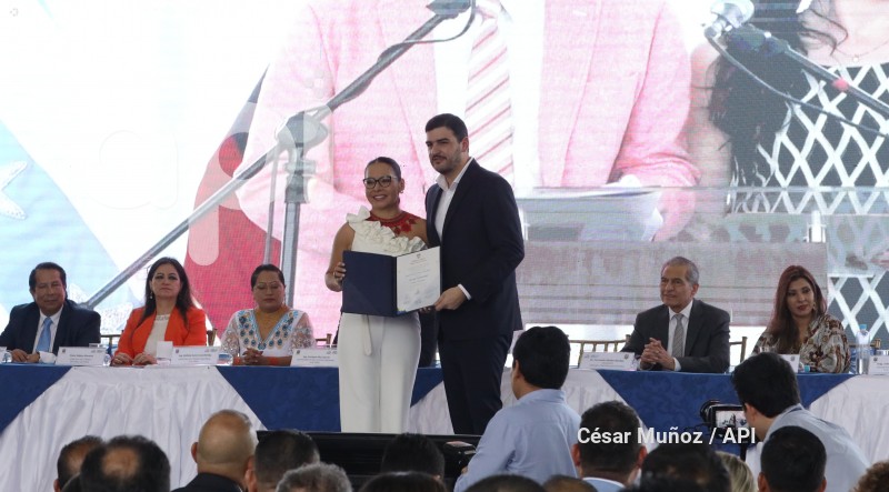 GYE-ENTREGA CREDENCIALES CNE