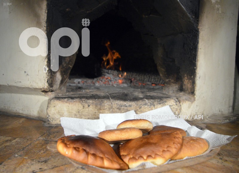 CUENCA-APERTURA RESTAURANTE Y PANADERIA-TODOS SANTOS