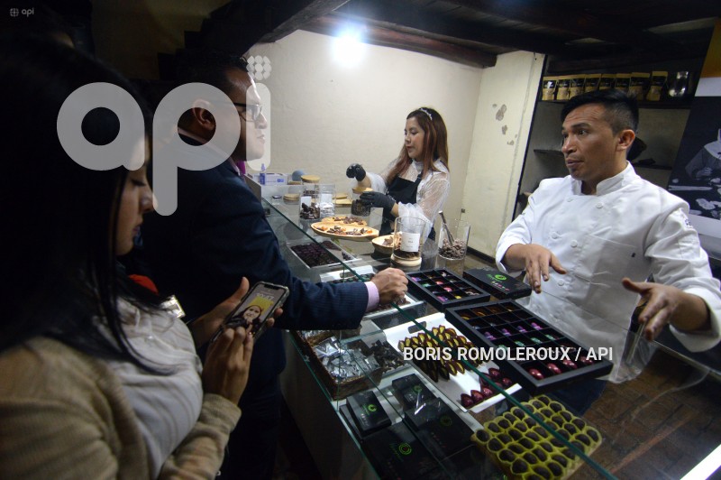 CUENCA-APERTURA RESTAURANTE Y PANADERIA-TODOS SANTOS