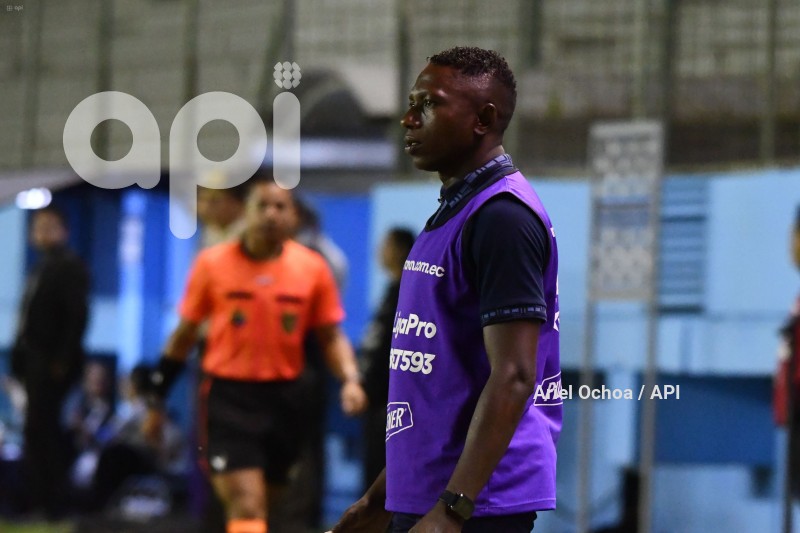 FBL-LIGAPRO-MANTA - CHACARITAS-J09